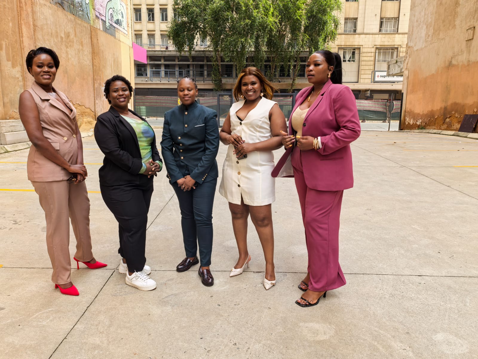 About Vibrant Visionaries